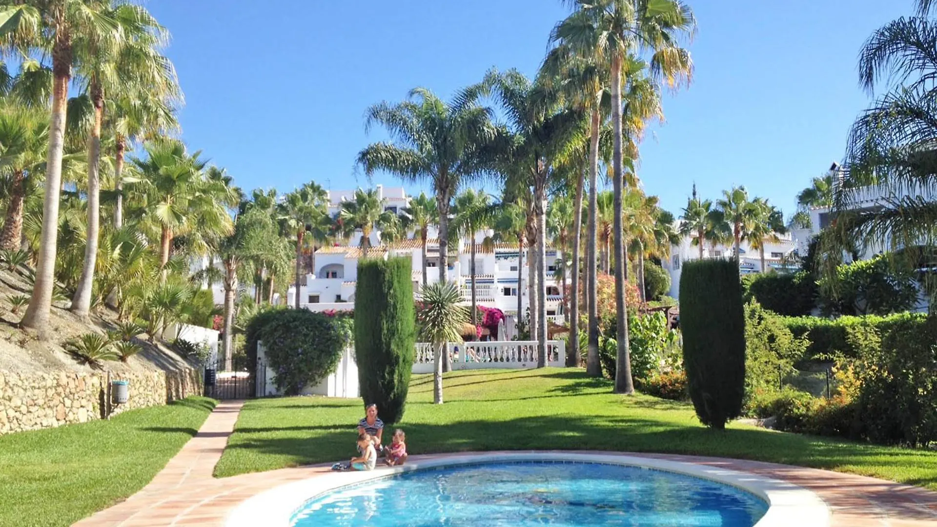 Casa Blanca 43 Apartment Nerja